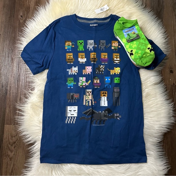 NWT Minecraft Tee & Socks Set - Picture 1 of 4